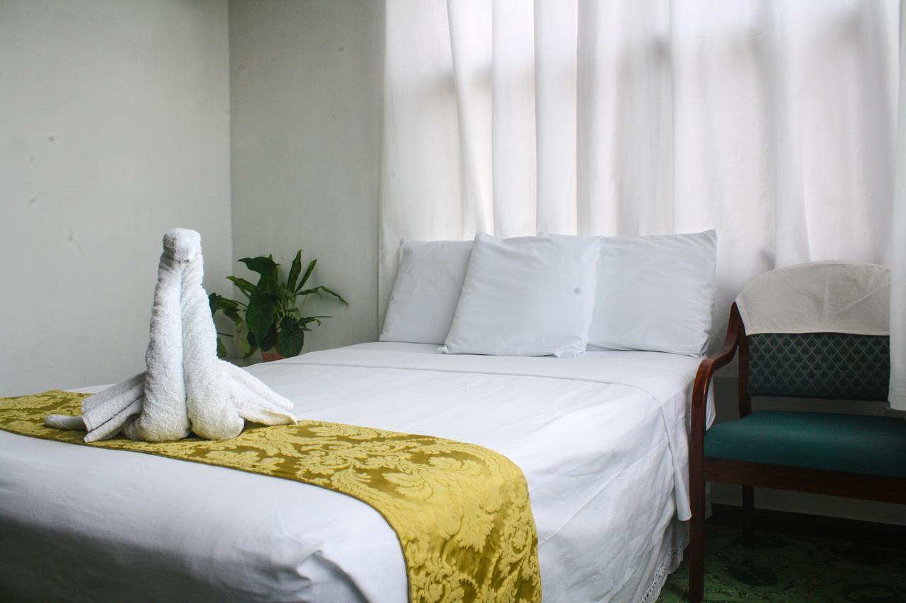 Hotel Maya Corozal Town Esterno foto
