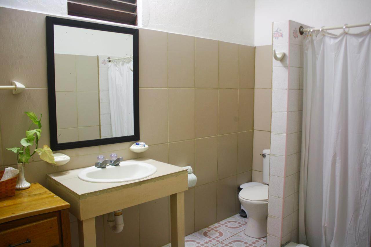 Hotel Maya Corozal Town Esterno foto