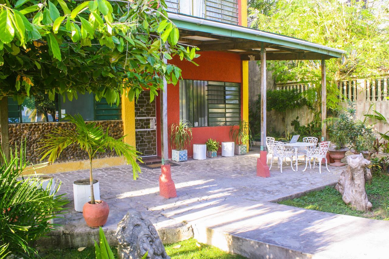 Hotel Maya Corozal Town Esterno foto